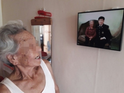 “내 아들 멋지죠”…10여 년간 몰래 독거노인 도운 경찰 화제