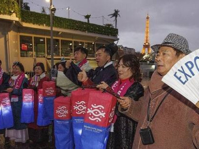 외신이 본 엑스포…한국, 2차 투표 막판 뒤집기