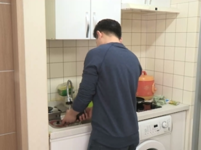 집안일 돈으로 환산하니 500조 육박...남자 기여도는 고작?