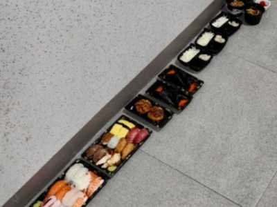 “메뉴판 사진과 다르다”…배달음식 포장 뜯어 내놓은 손님