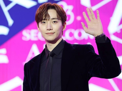 시상식서 고(故) 변희봉 유일하게 언급한 배우, 반응 쏟아졌다 (영상)