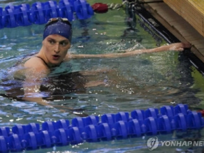 ‘男생식기 그대로’ 트랜스젠더 美수영선수, “여자부 출전 원해” 소송